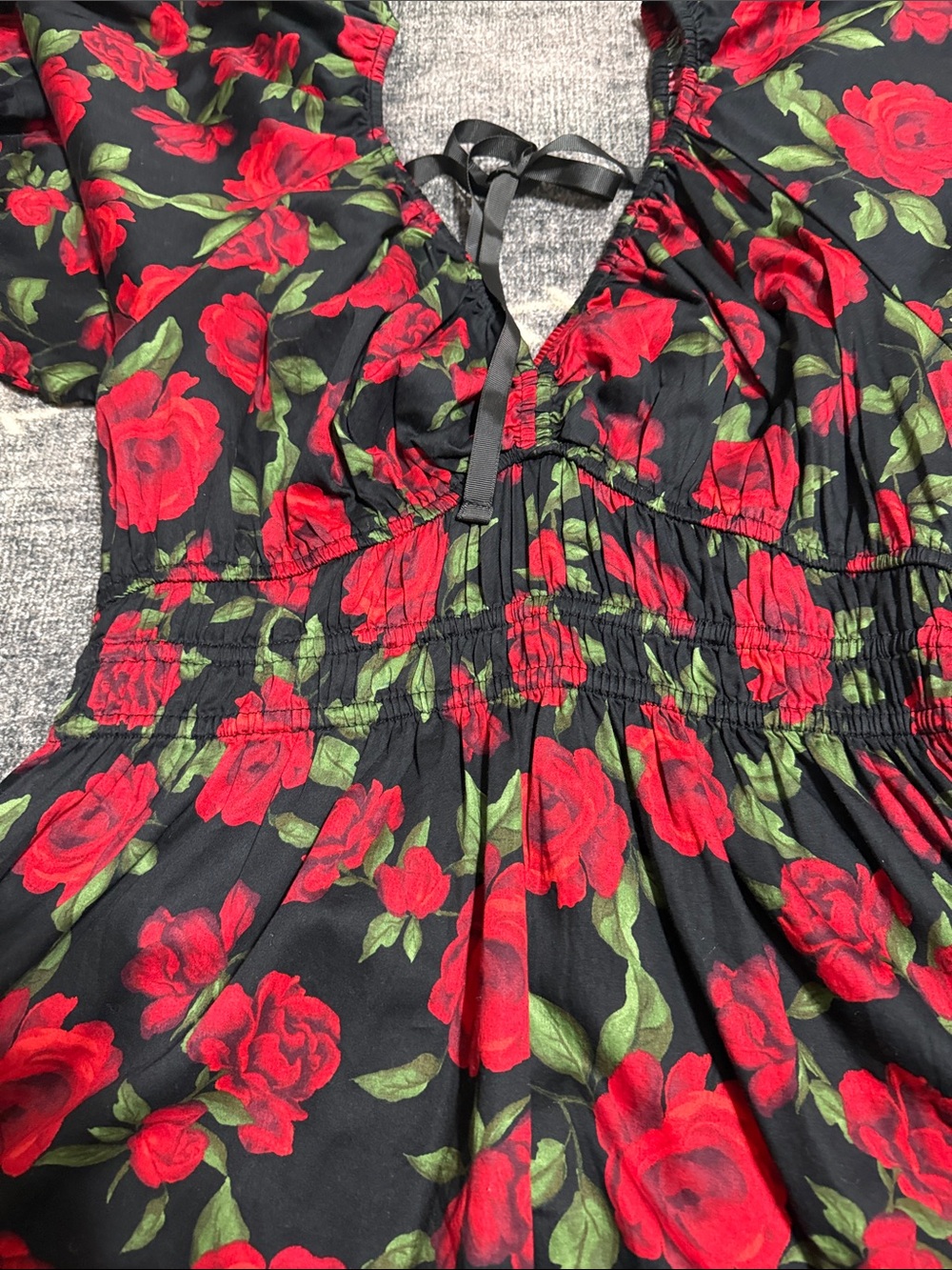 Old Navy Black Midi Dress with Red Rose Print and Puff Sleeves - Picture 2 of 7